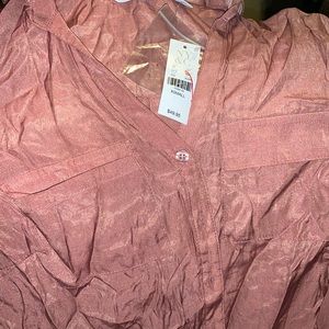 Blouse blush color